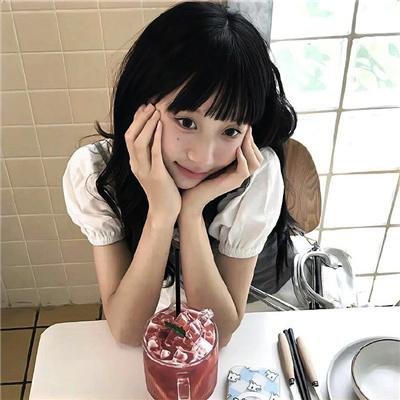 深蓝与月光